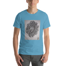 Load image into Gallery viewer, Twisted City Global Signature “Lion” T-Shirt