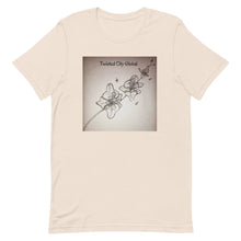 Load image into Gallery viewer, Twisted City Global Flower T-Shirt
